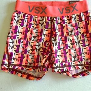 VSX sport the player hot short XS